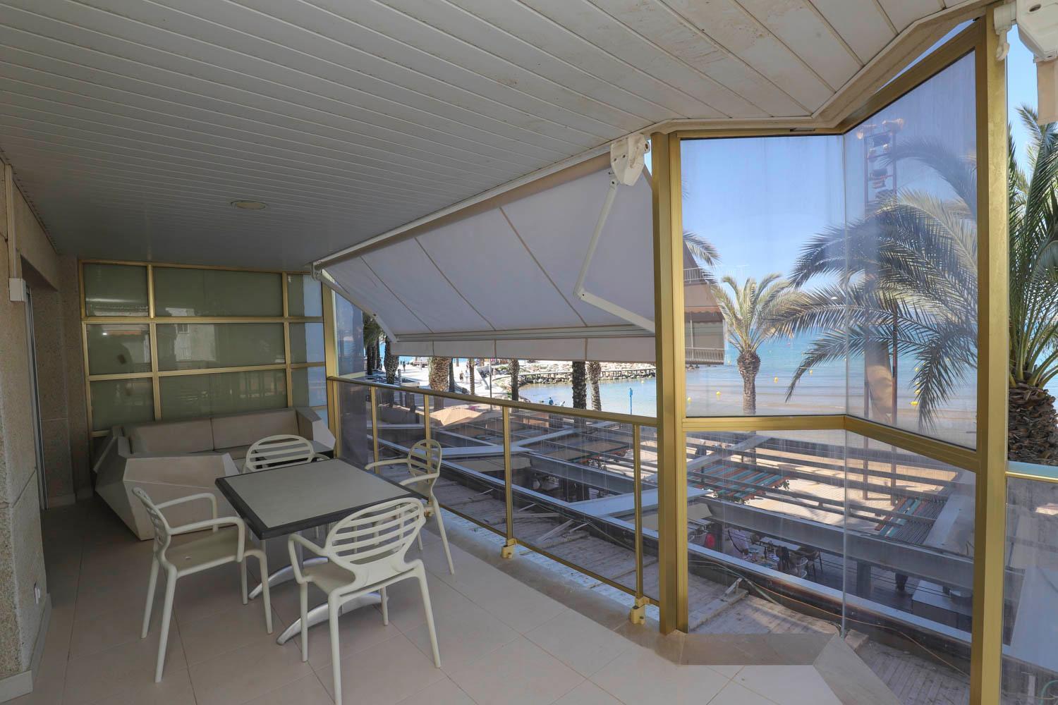 Differentflats Barcino Apartment Салоу Екстериор снимка